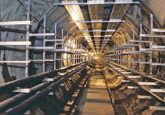 Кабельный тоннель под высоковольтные линии электропередачи между подстанциями «Войковская» и «Гражданская» в Москве (протяженность 3349 м)