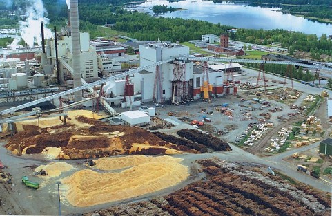 Топливный склад ТЭЦ «Alholmens Kraft72» (Финляндия), сжигающей отходы деревообрабатывающих предприятий